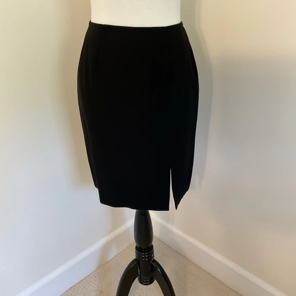 Vintage Jacqueline Ferrar Classic Black Pencil Skirt